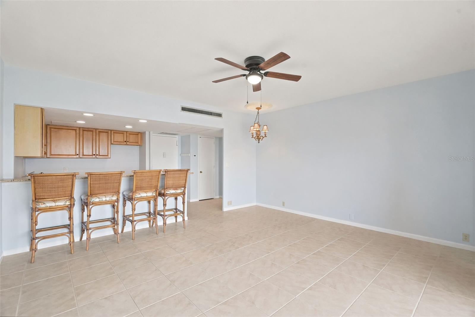 880 MANDALAY AVE #C1214 — photo 11