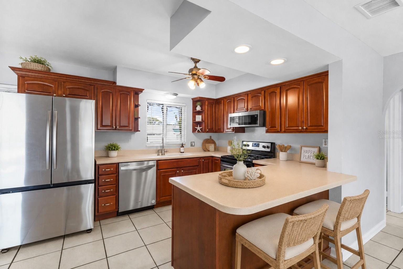 605 S FLORIDA AVE — photo 5
