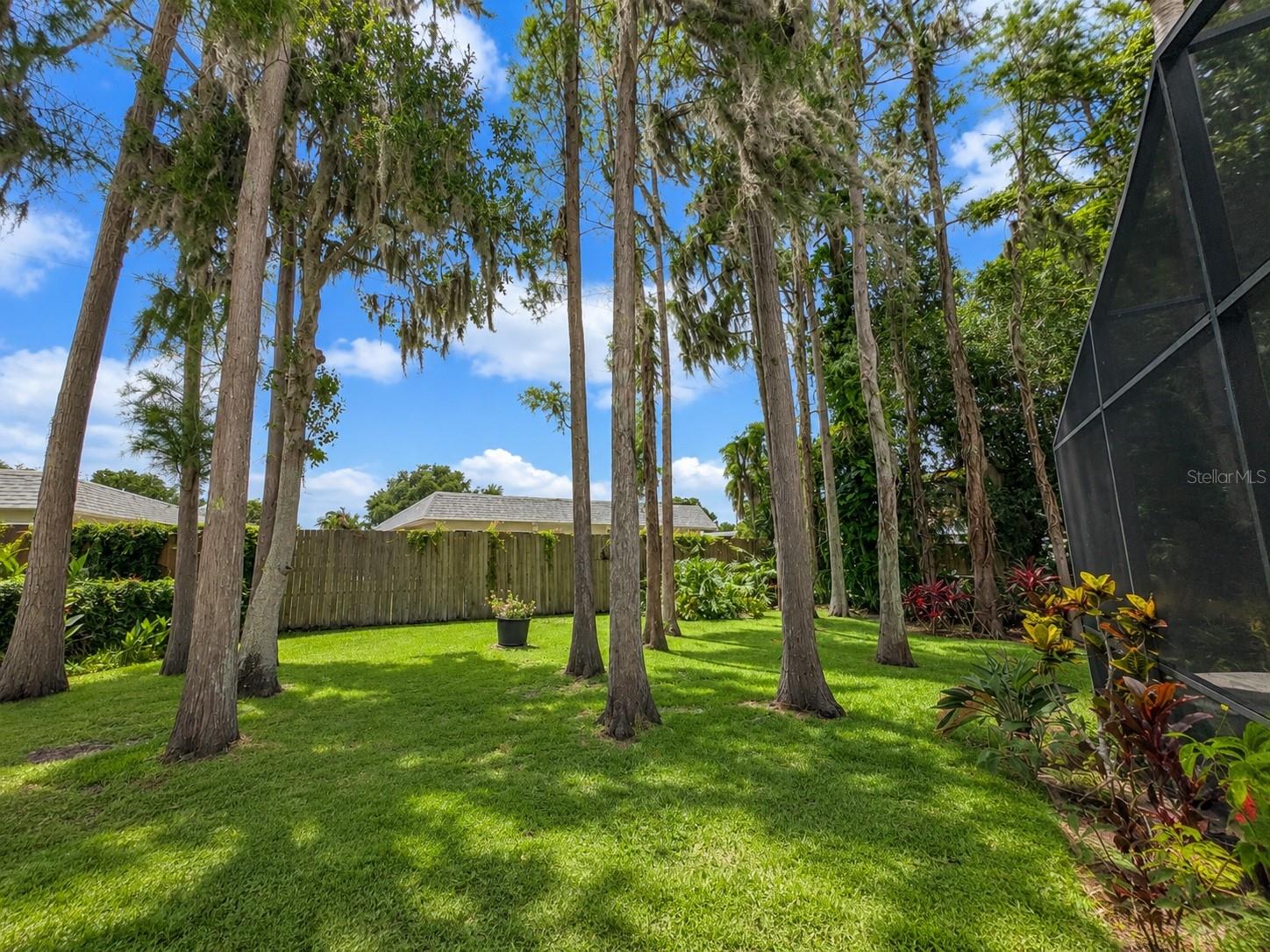 9801 DIDRIKSON DR — photo 30