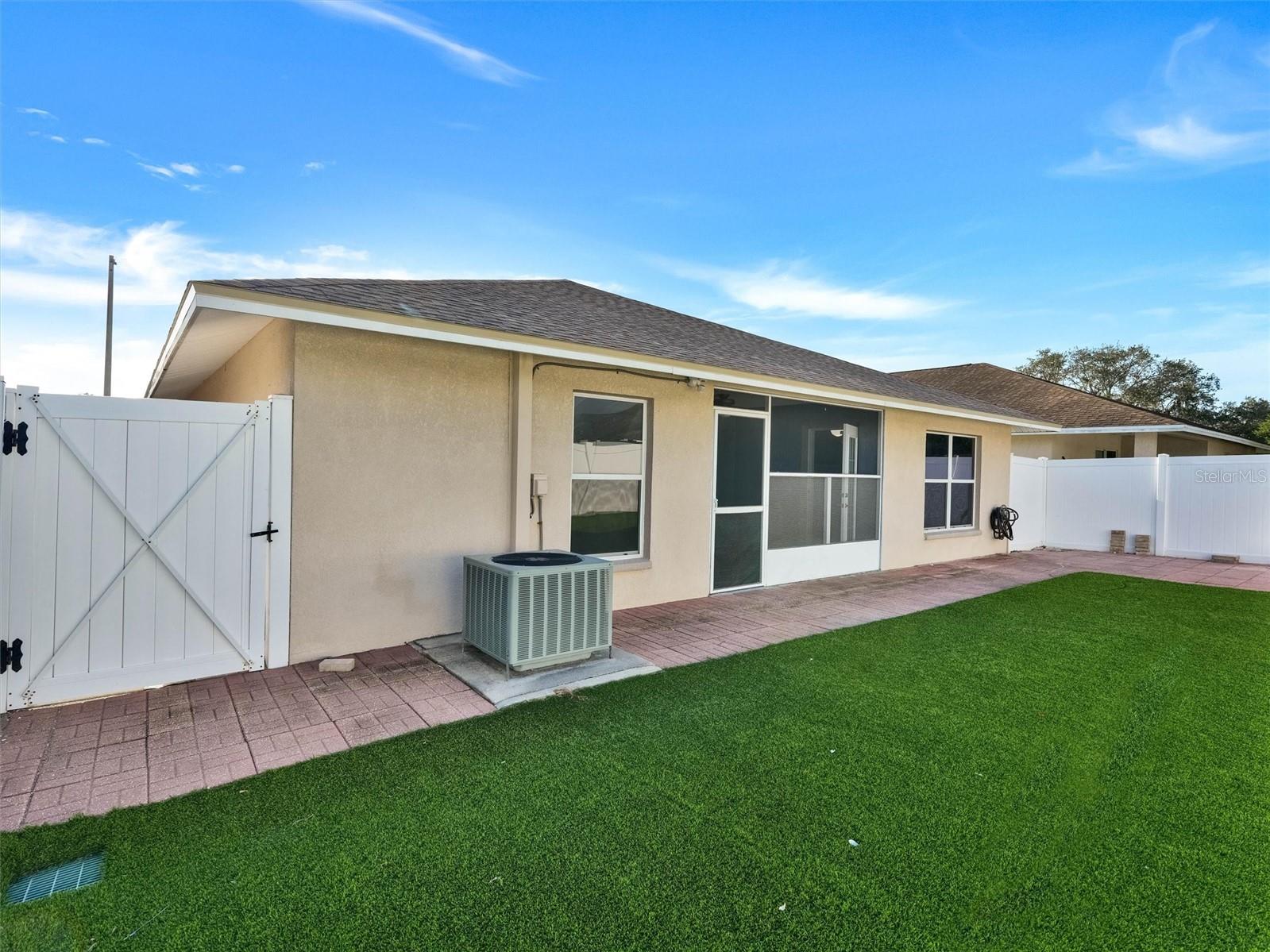 1213 HUMBLE HAVEN ST — photo 31