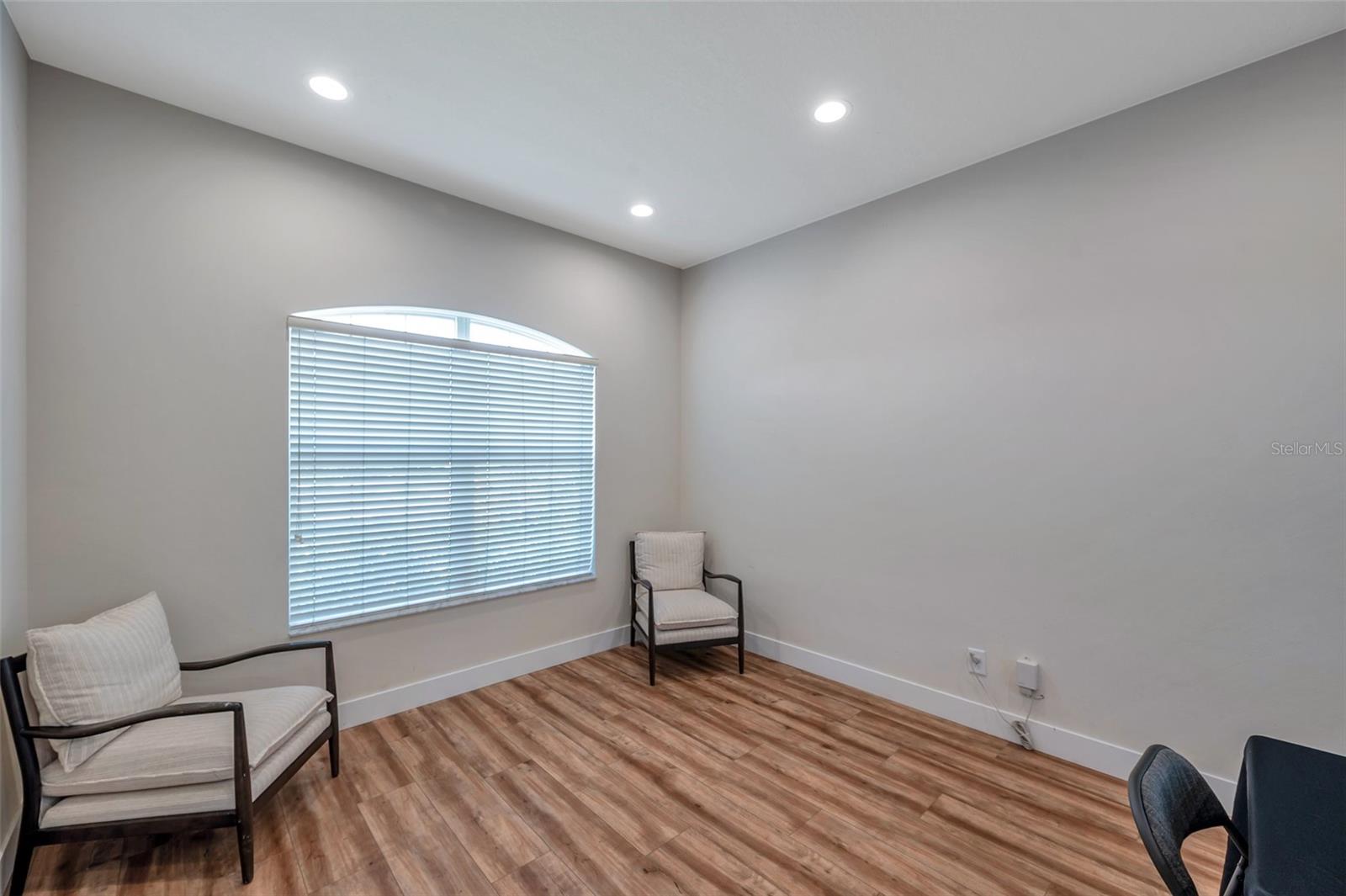 5518 72ND TER E — photo 13