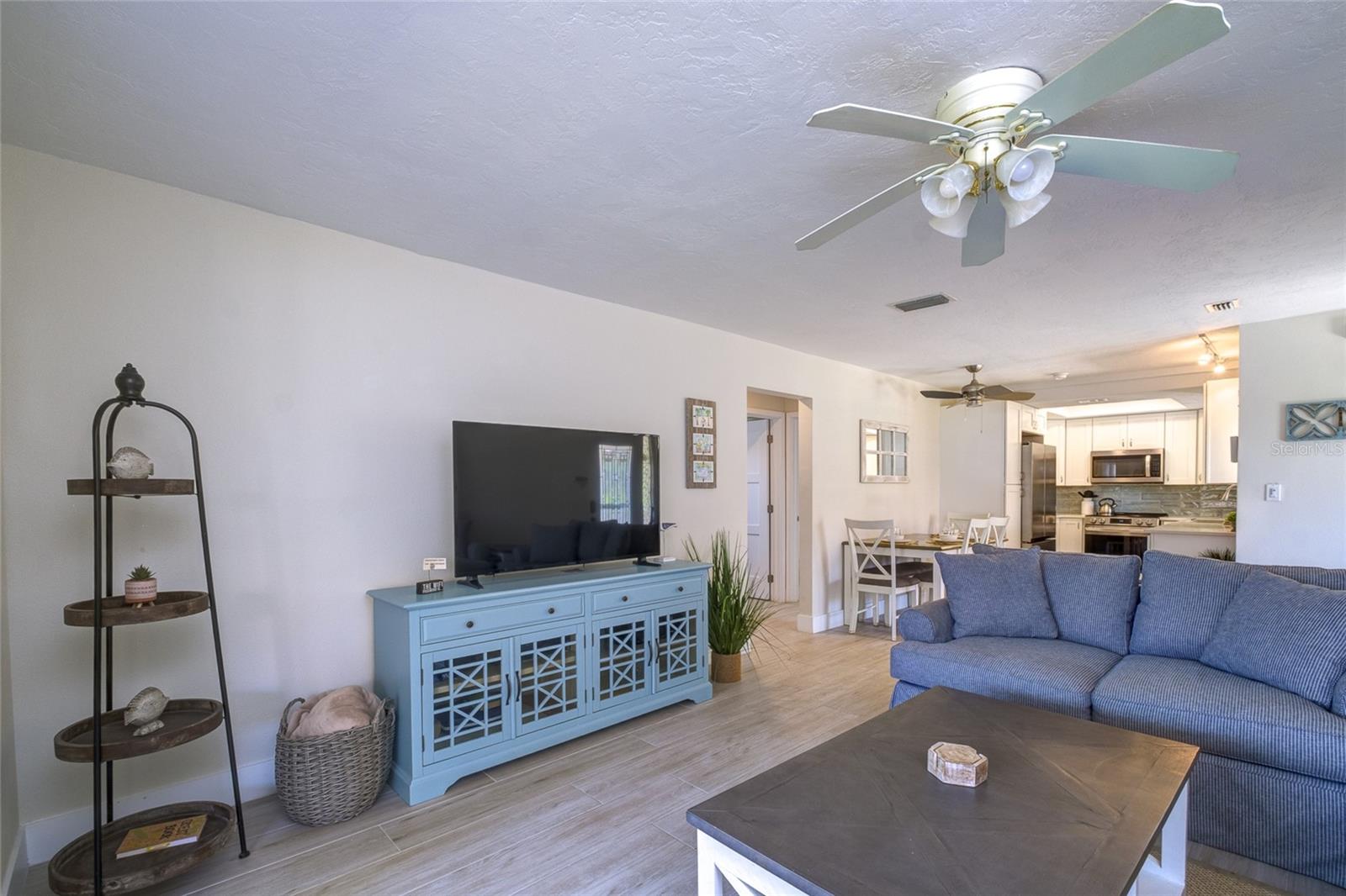 161 VISTA HERMOSA CIR #26A — photo 20