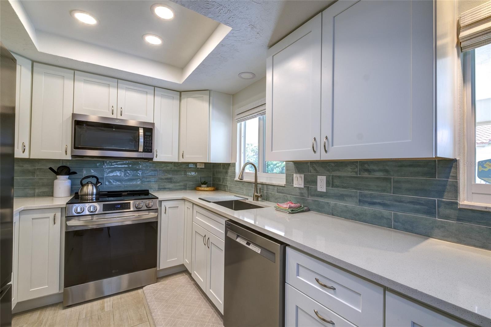 161 VISTA HERMOSA CIR #26A — photo 14