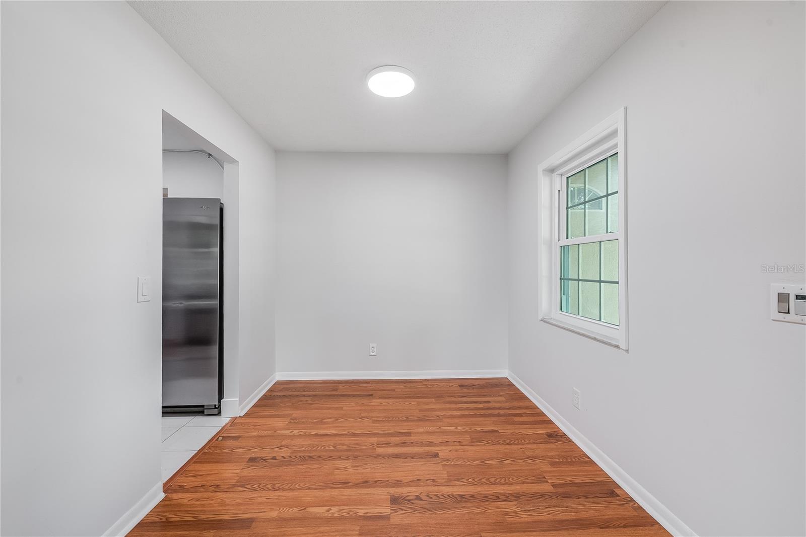 7402 WISHING WELL CT — photo 9