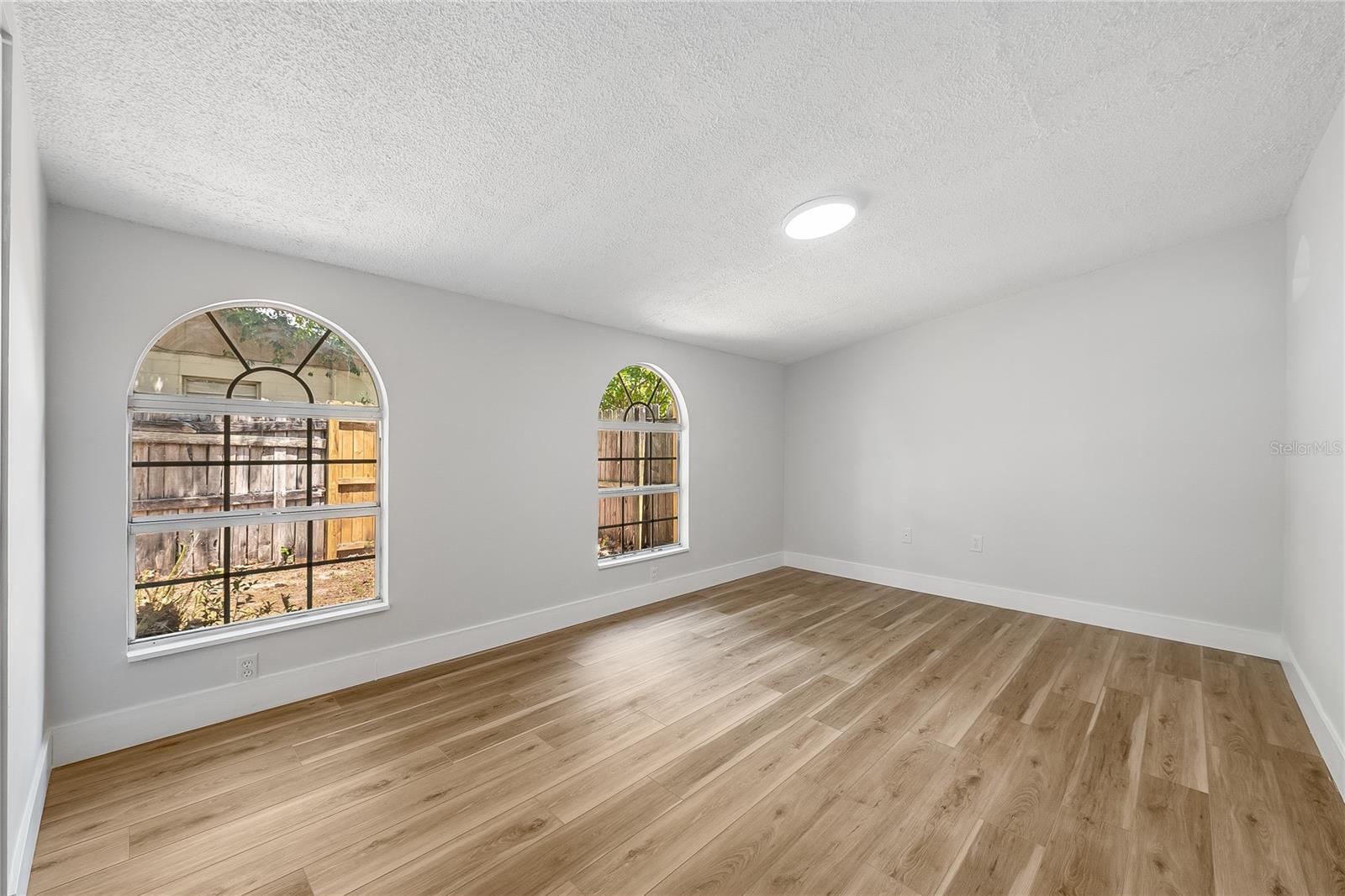 7402 WISHING WELL CT — photo 15