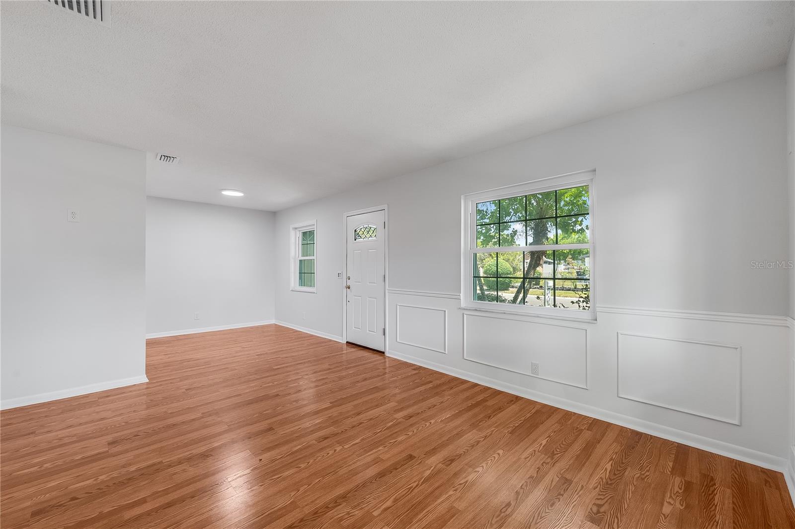7402 WISHING WELL CT — photo 6