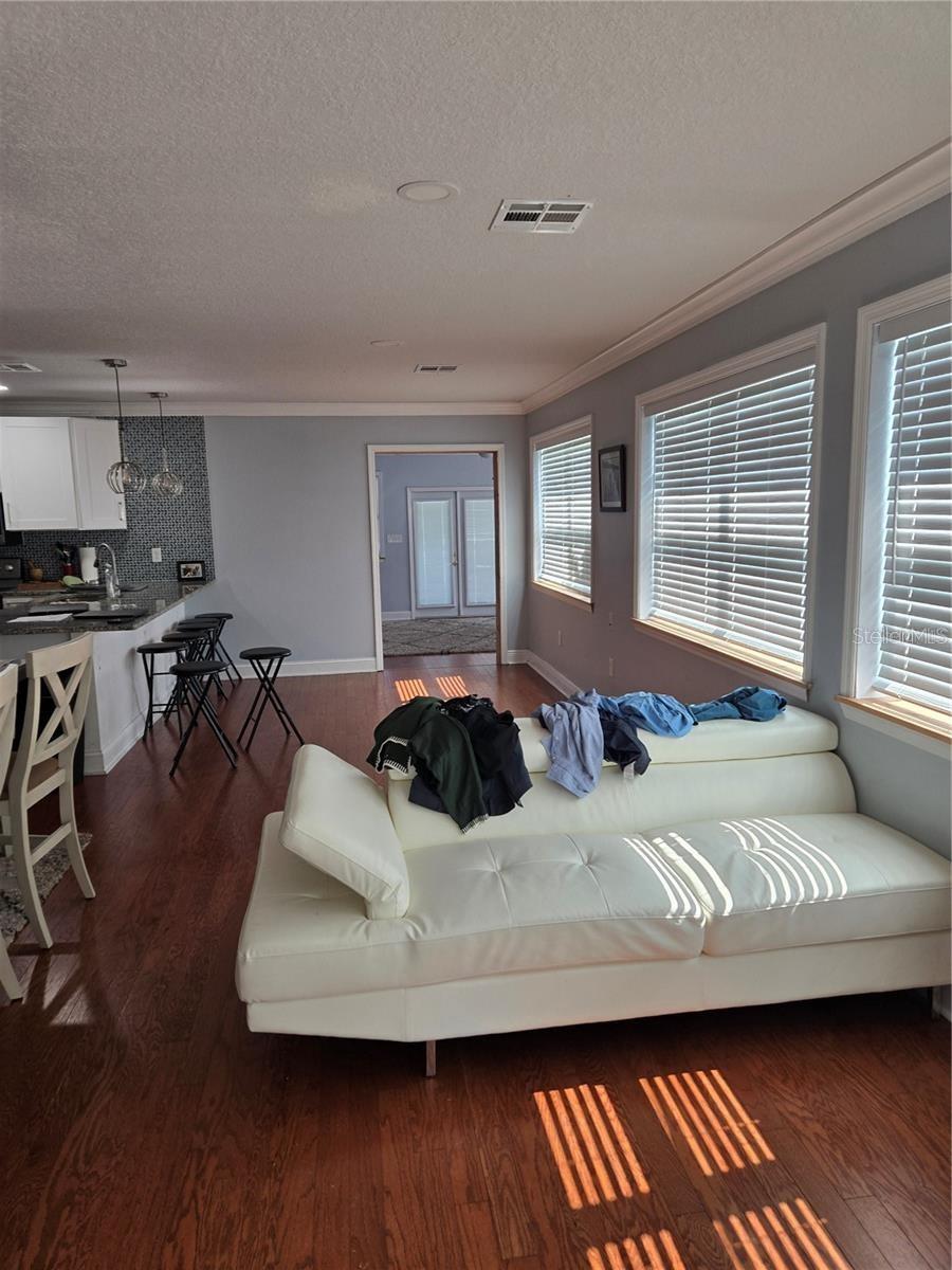 8725 TWIN LAKES BLVD — photo 20