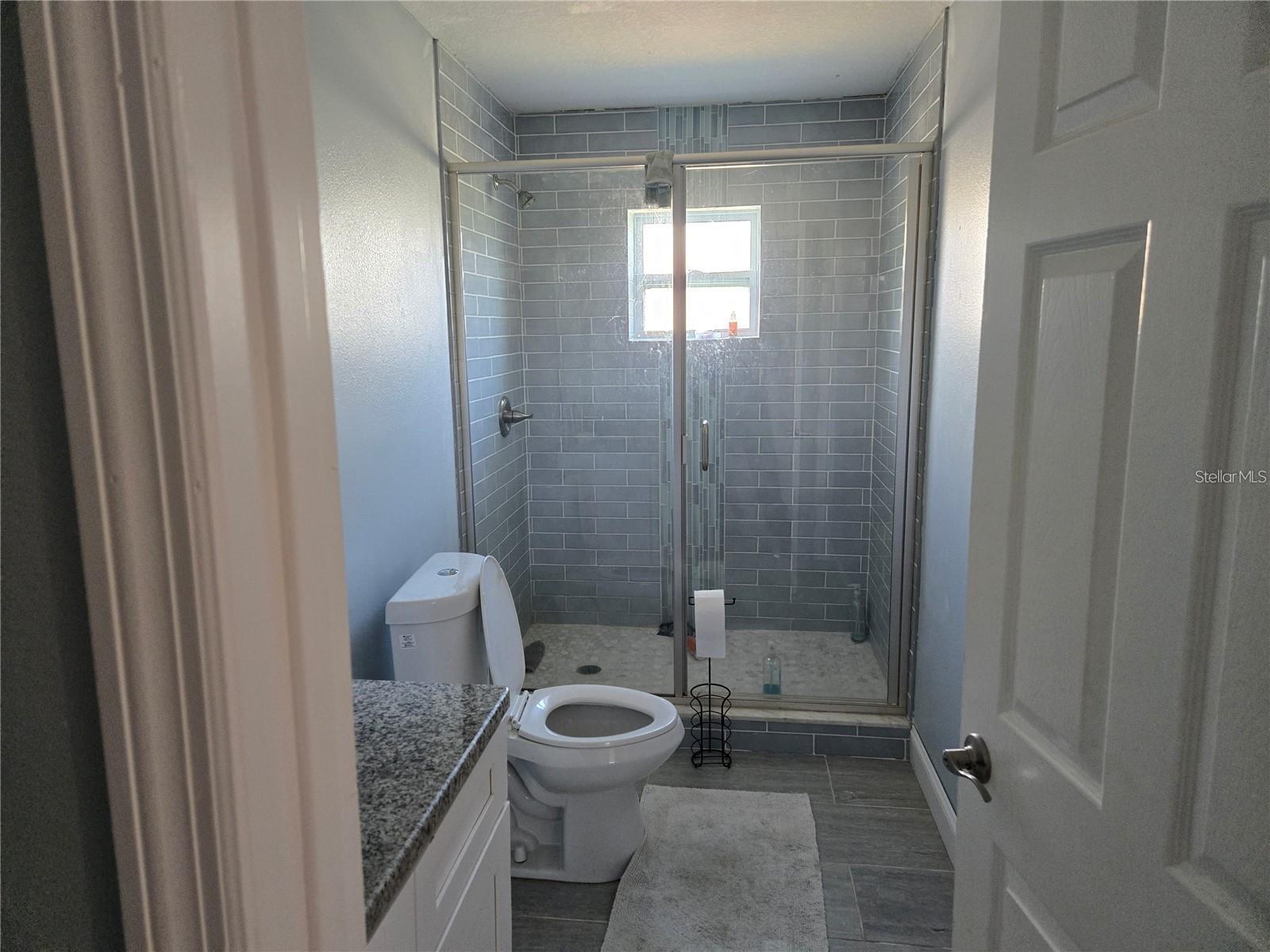 8725 TWIN LAKES BLVD — photo 33