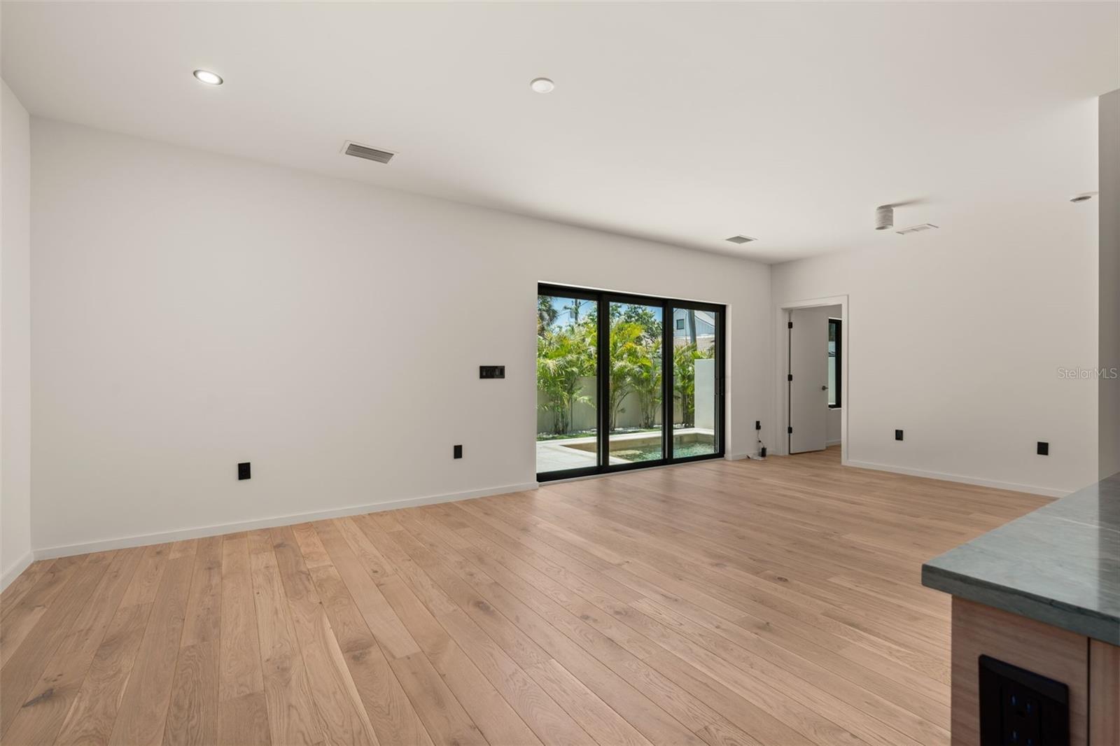 1680 CHERRY LN — photo 29
