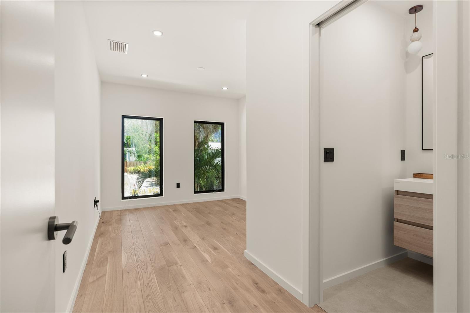 1680 CHERRY LN — photo 41