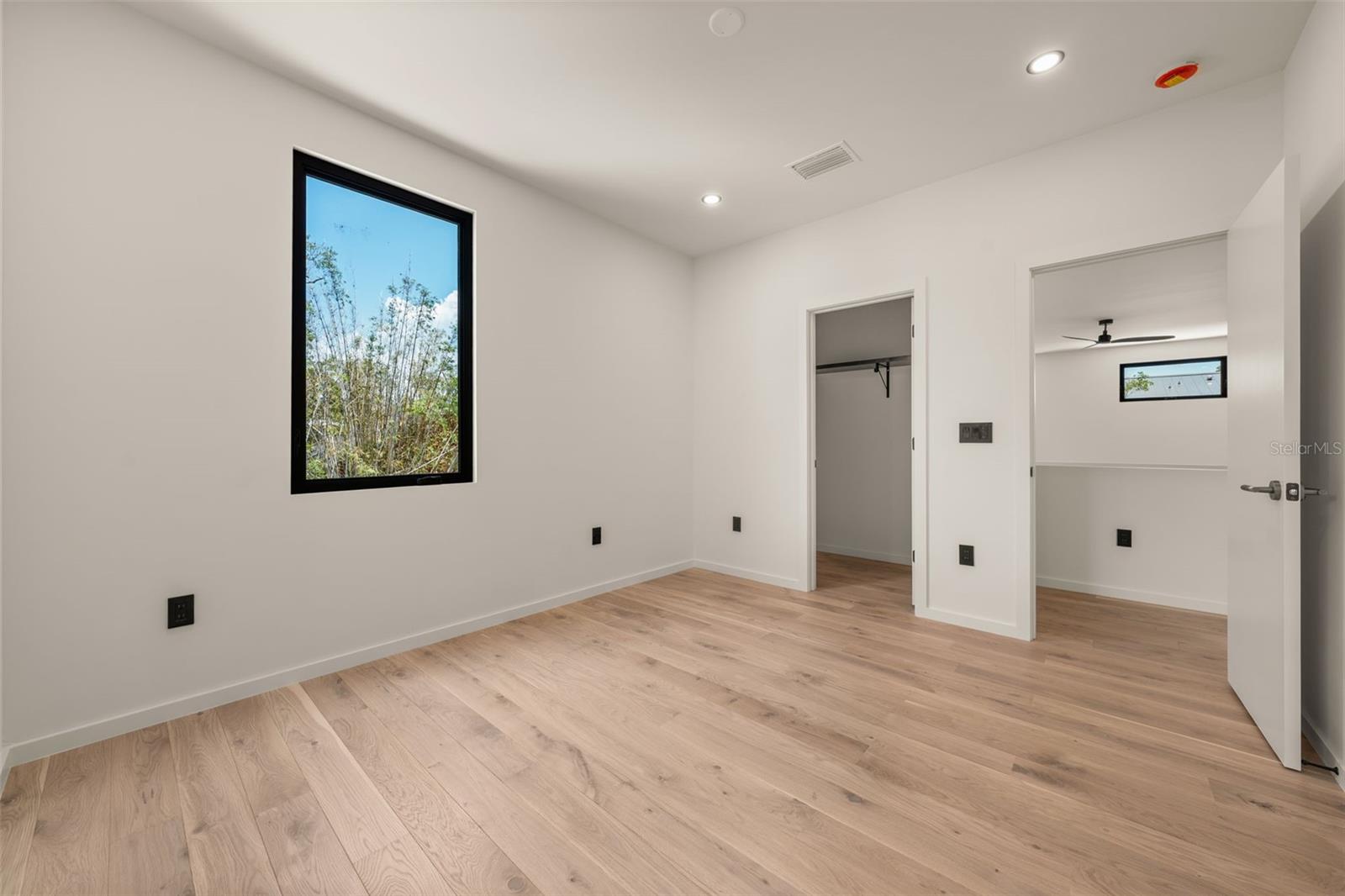 1680 CHERRY LN — photo 60
