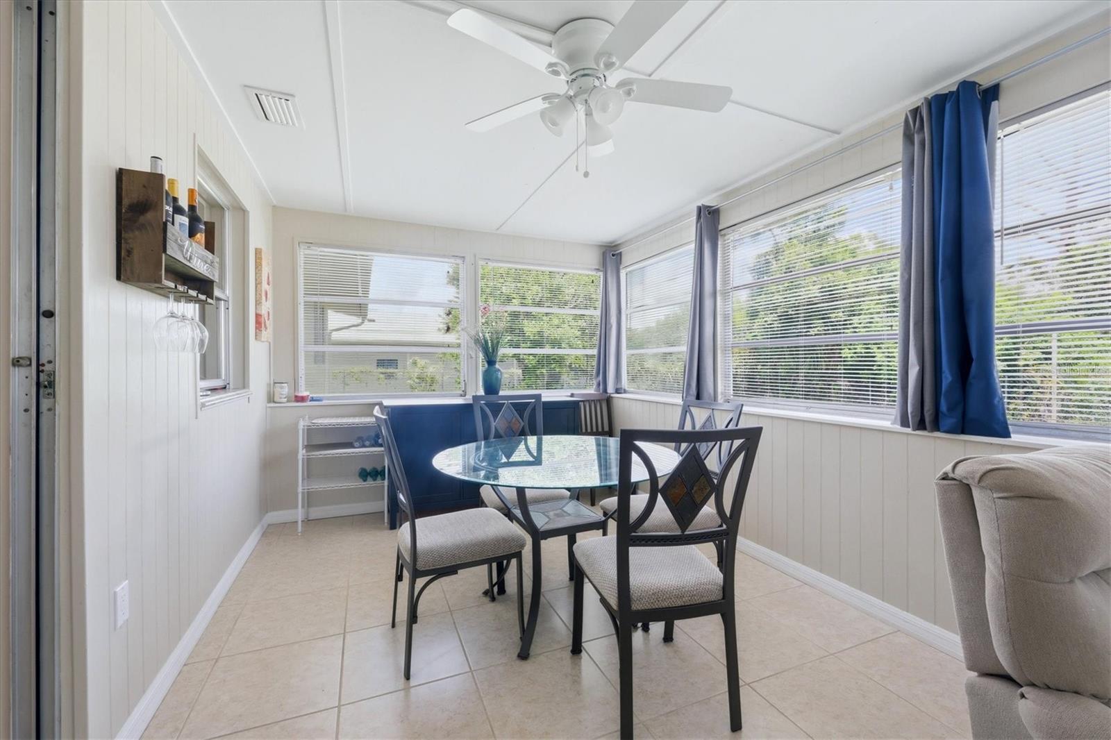 329 SAN BENITO AVE — photo 18