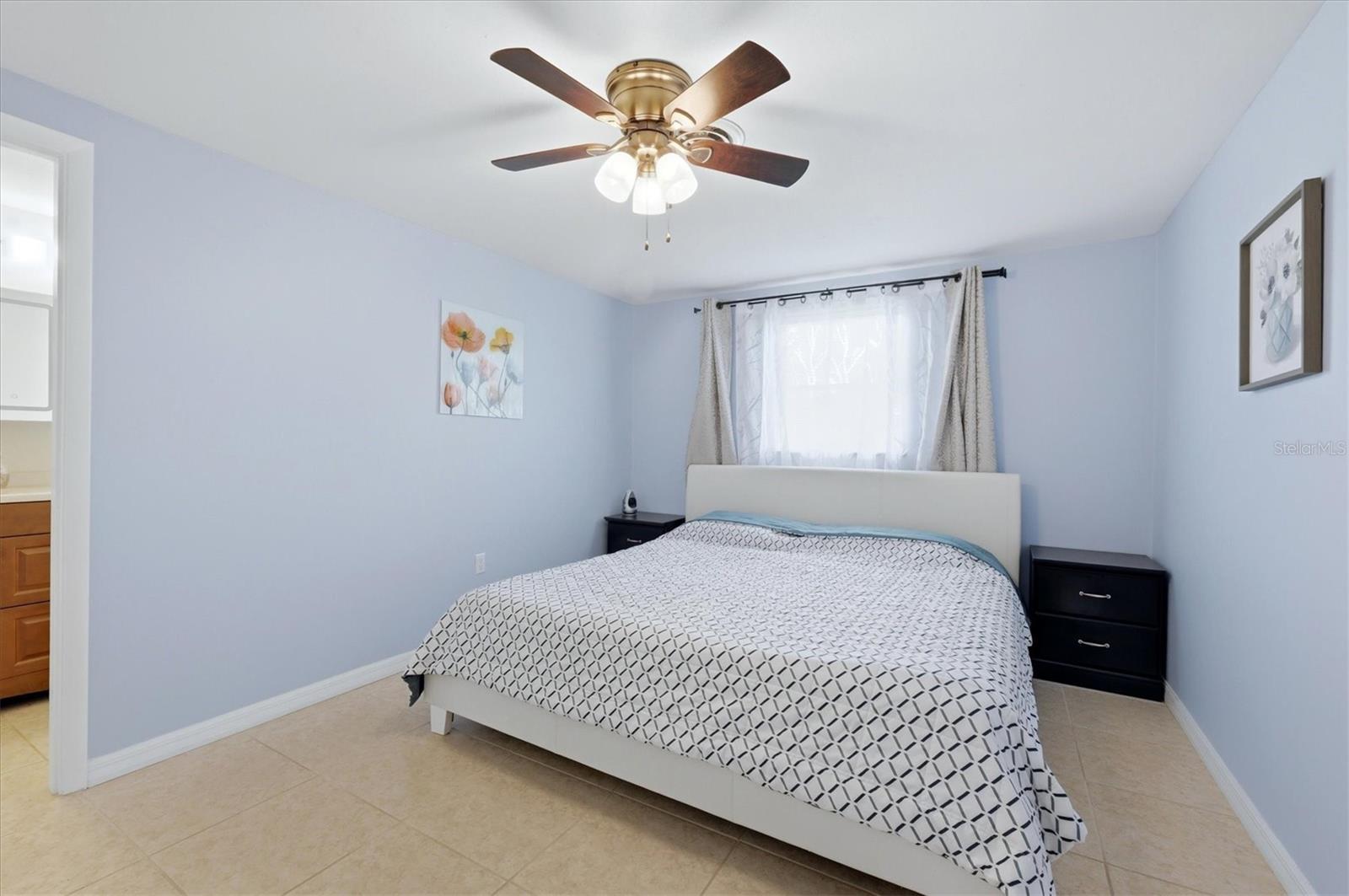 329 SAN BENITO AVE — photo 22