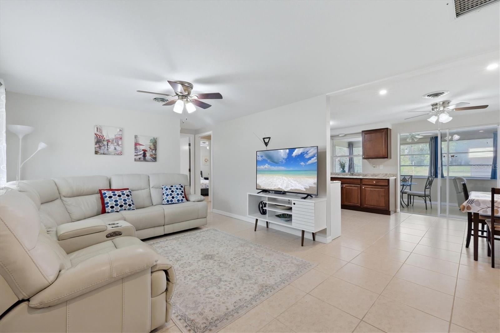329 SAN BENITO AVE — photo 9