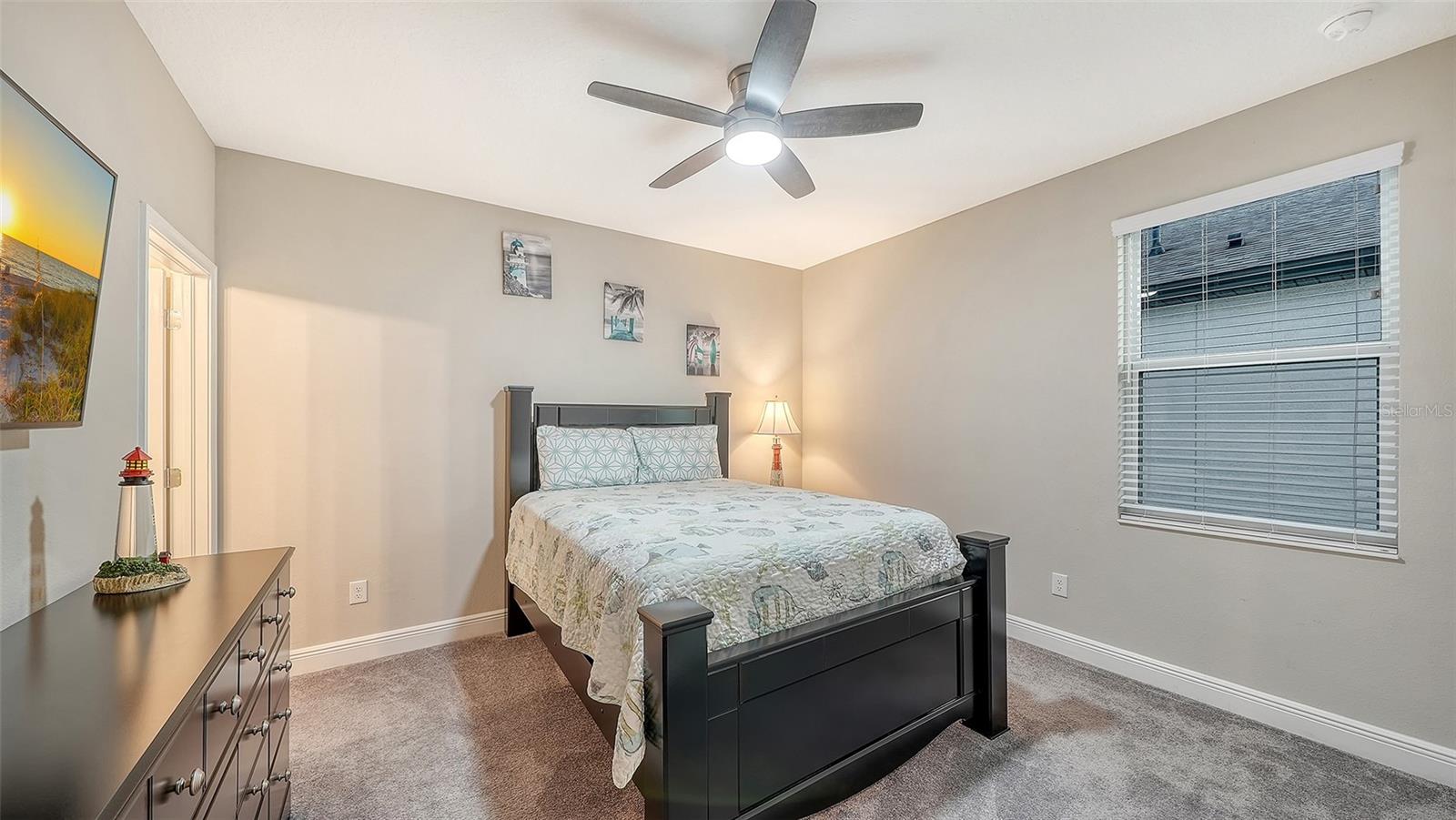 8234 TEA OLIVE TER — photo 36