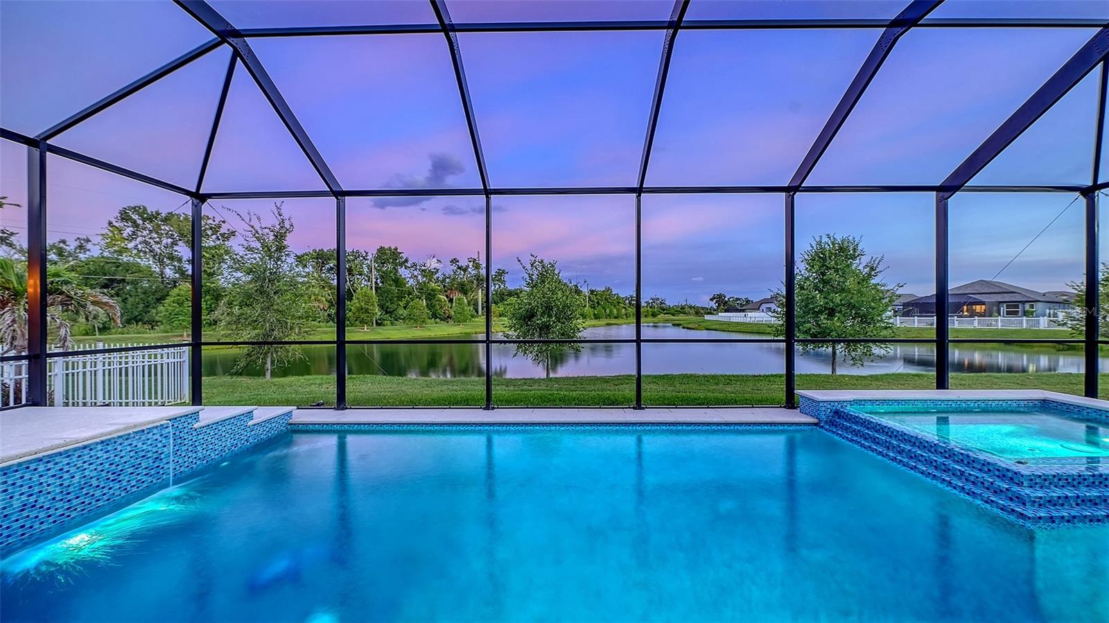8234 TEA OLIVE TER — photo 43