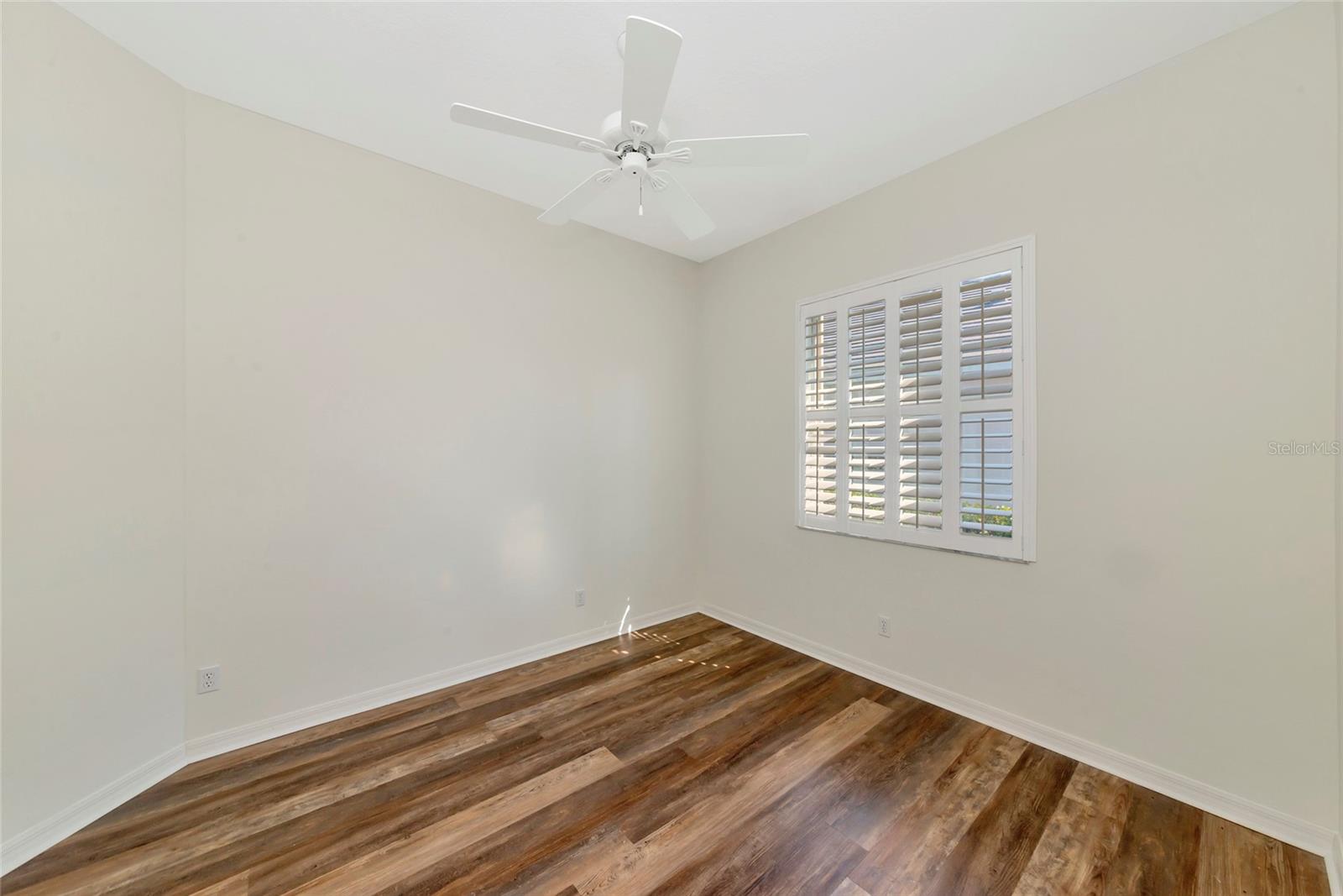 5133 FLAGSTONE DR — photo 16