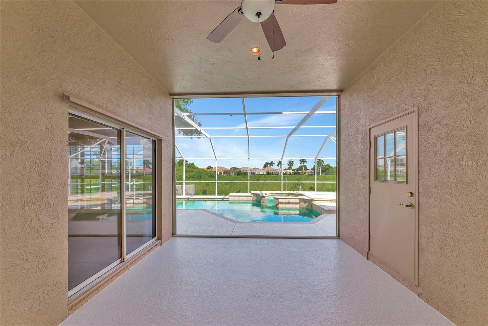 5133 FLAGSTONE DR — photo 17