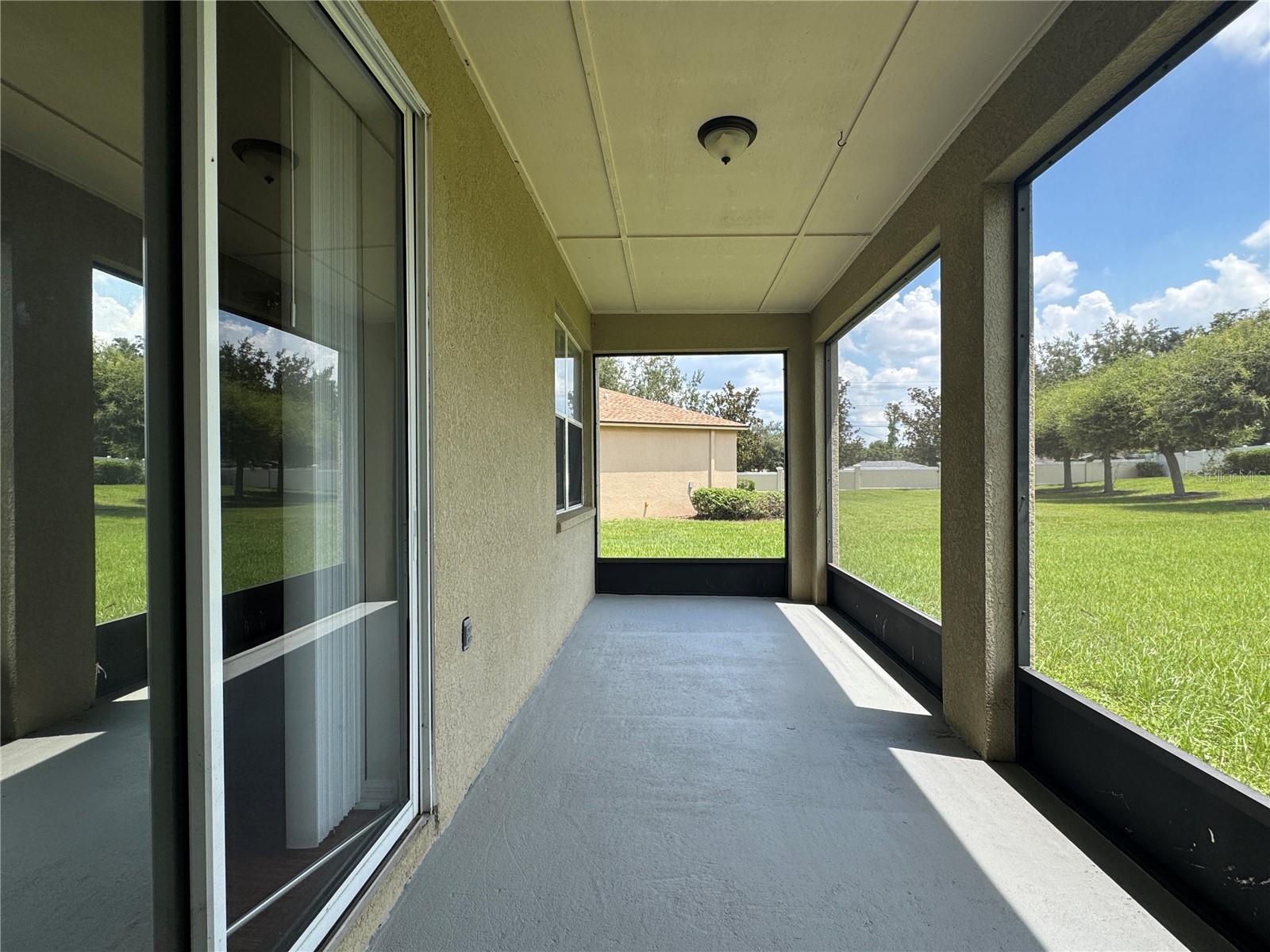 317 DOWN PINE DR — photo 32