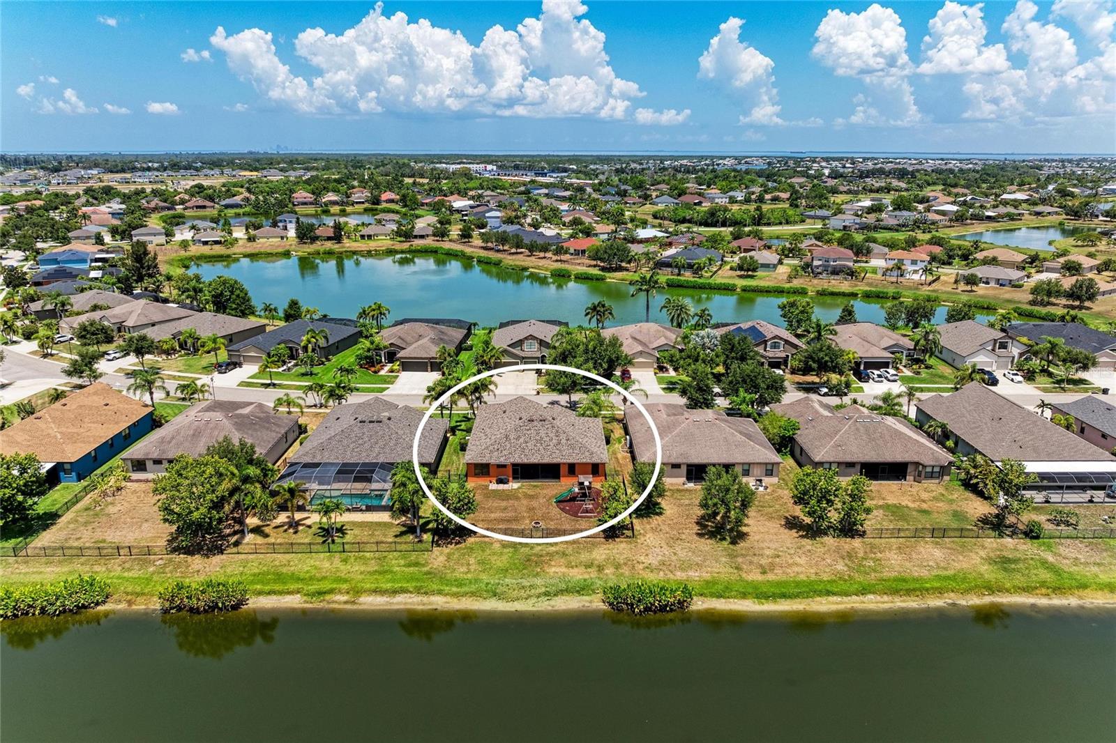 316 STAR SHELL DR — photo 2
