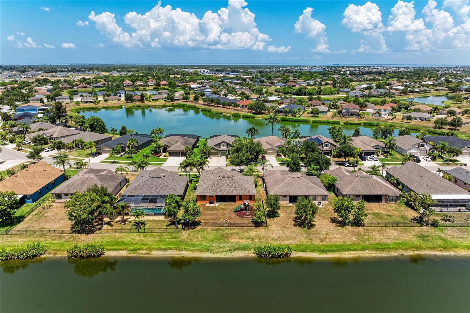 316 STAR SHELL DR — photo 50