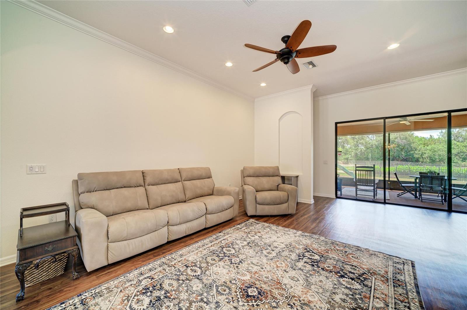 316 STAR SHELL DR — photo 16