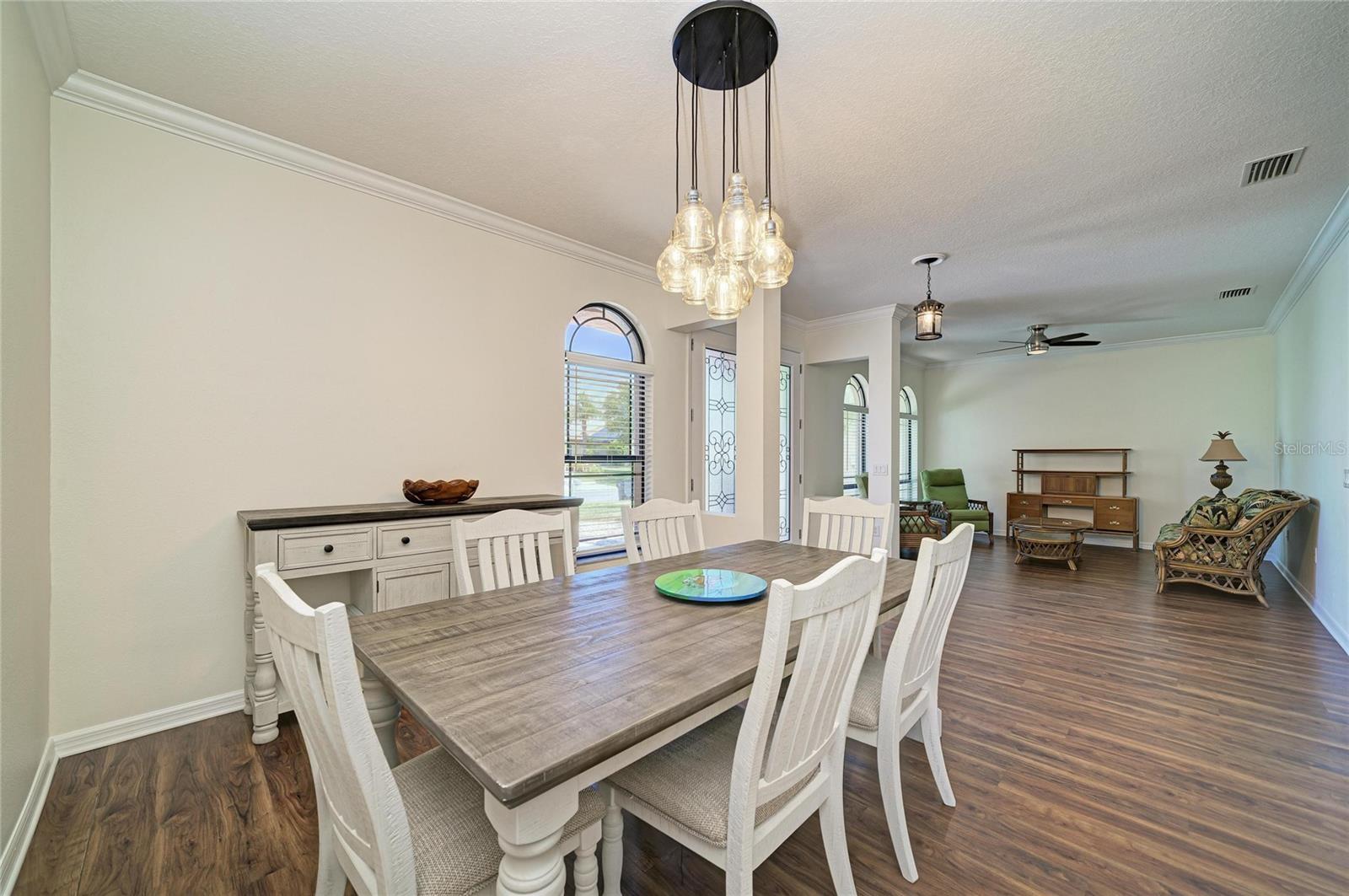 316 STAR SHELL DR — photo 10