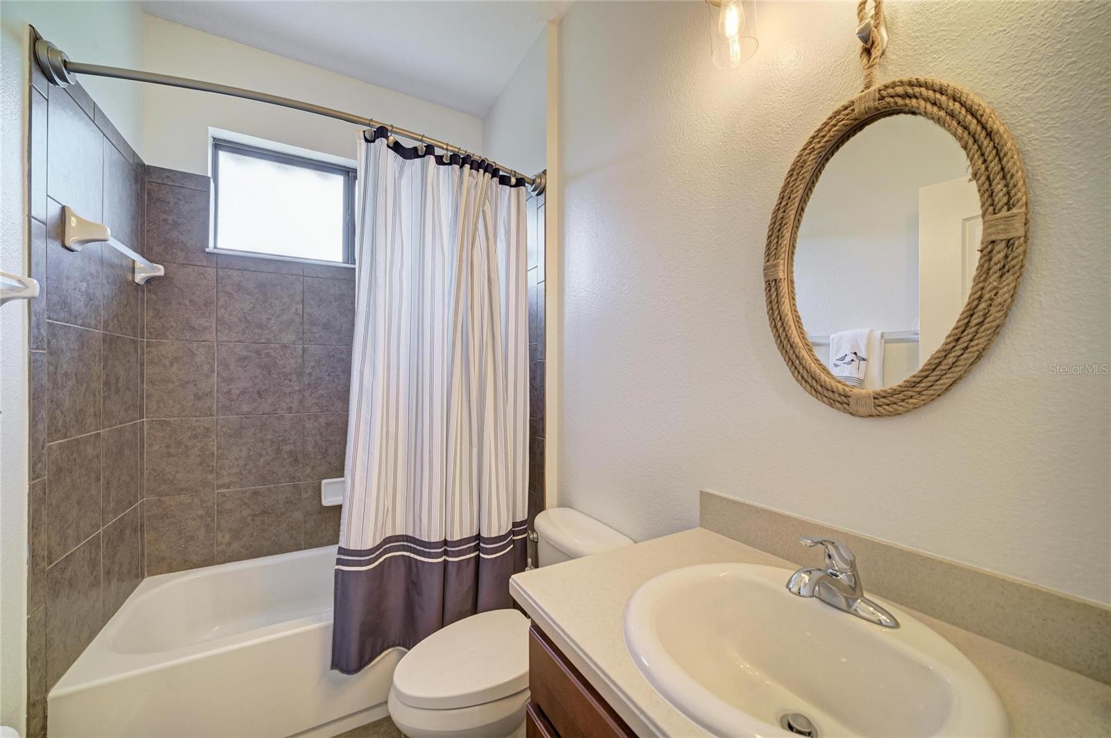 316 STAR SHELL DR — photo 37