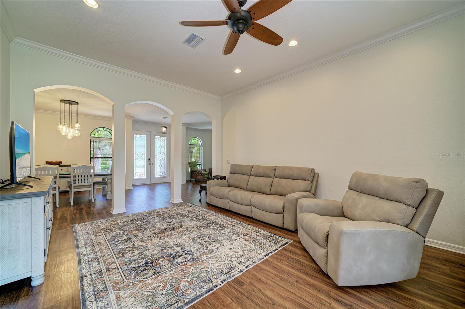 316 STAR SHELL DR — photo 17