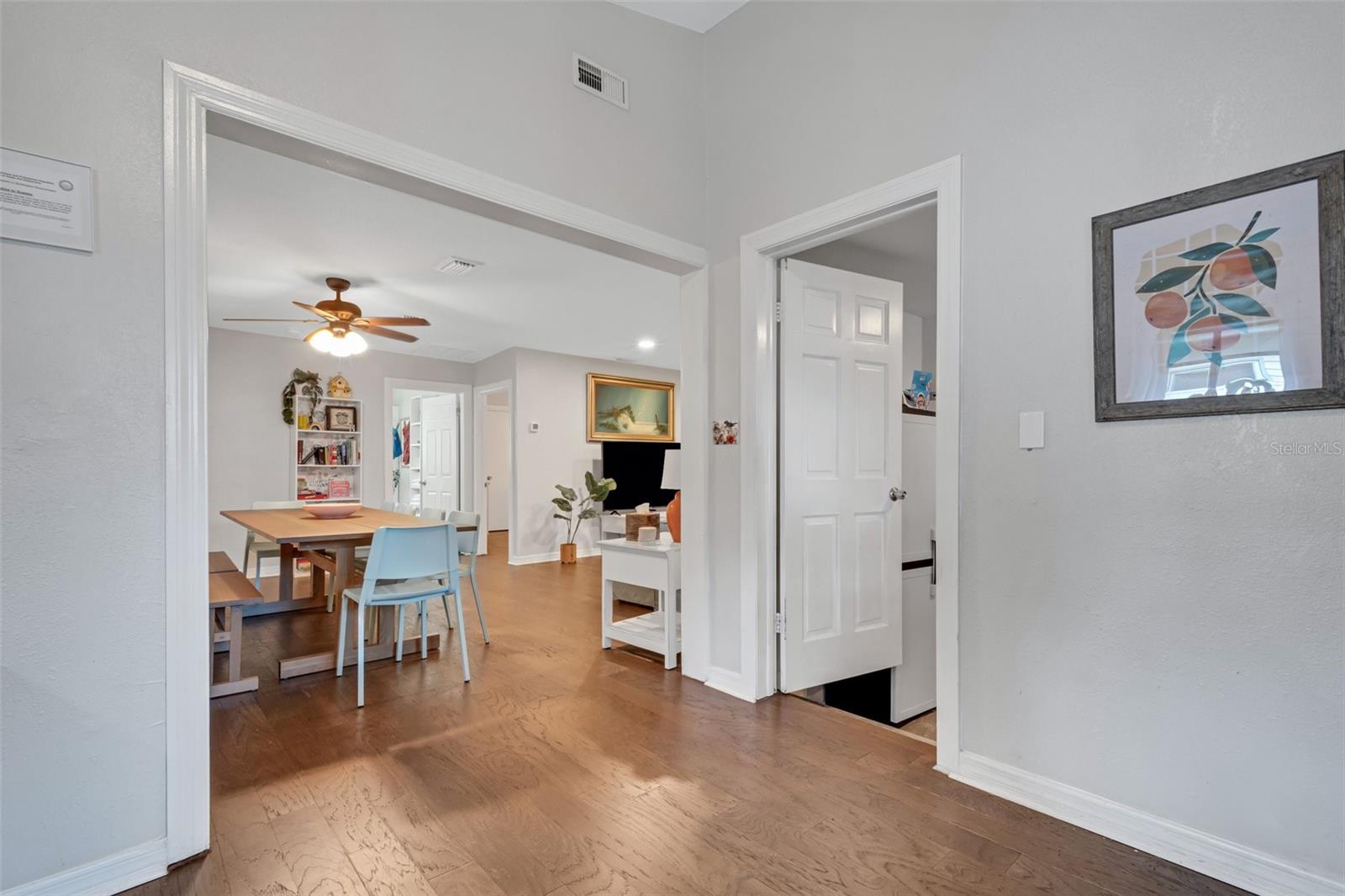 1600 LORETTA AVE NW — photo 31