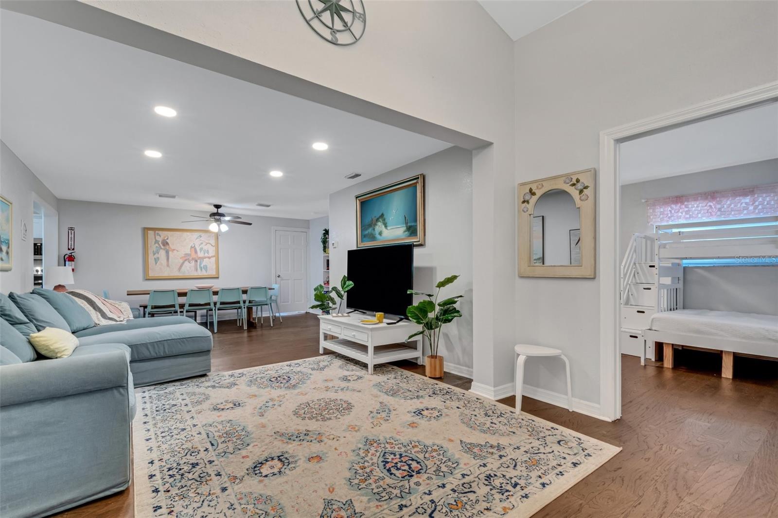 1600 LORETTA AVE NW — photo 17