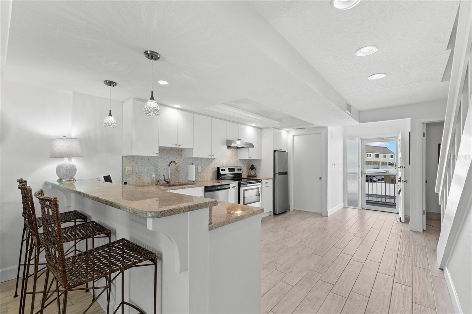 433 S PAULA DR #28 — photo 5
