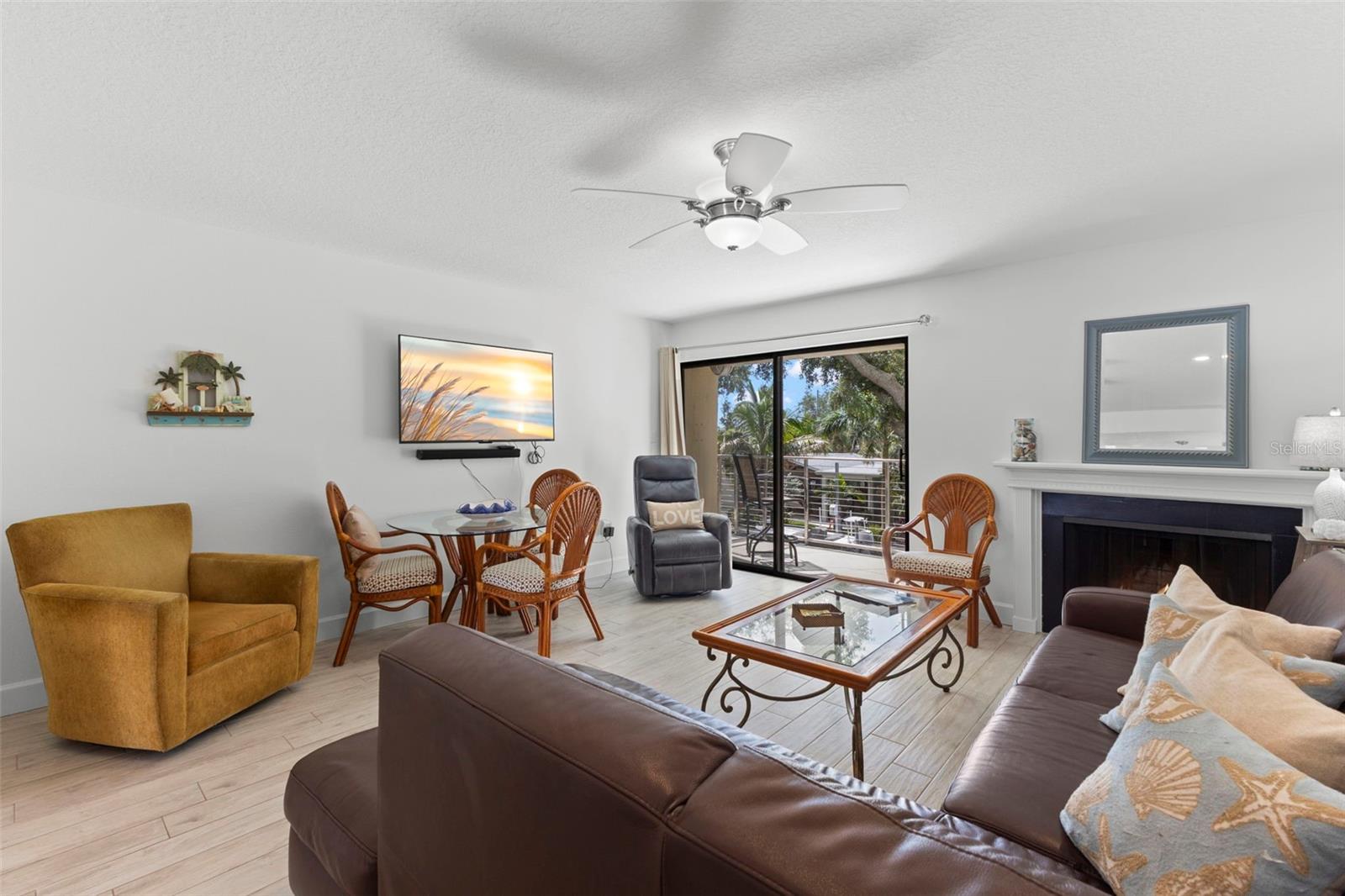 433 S PAULA DR #28 — photo 9