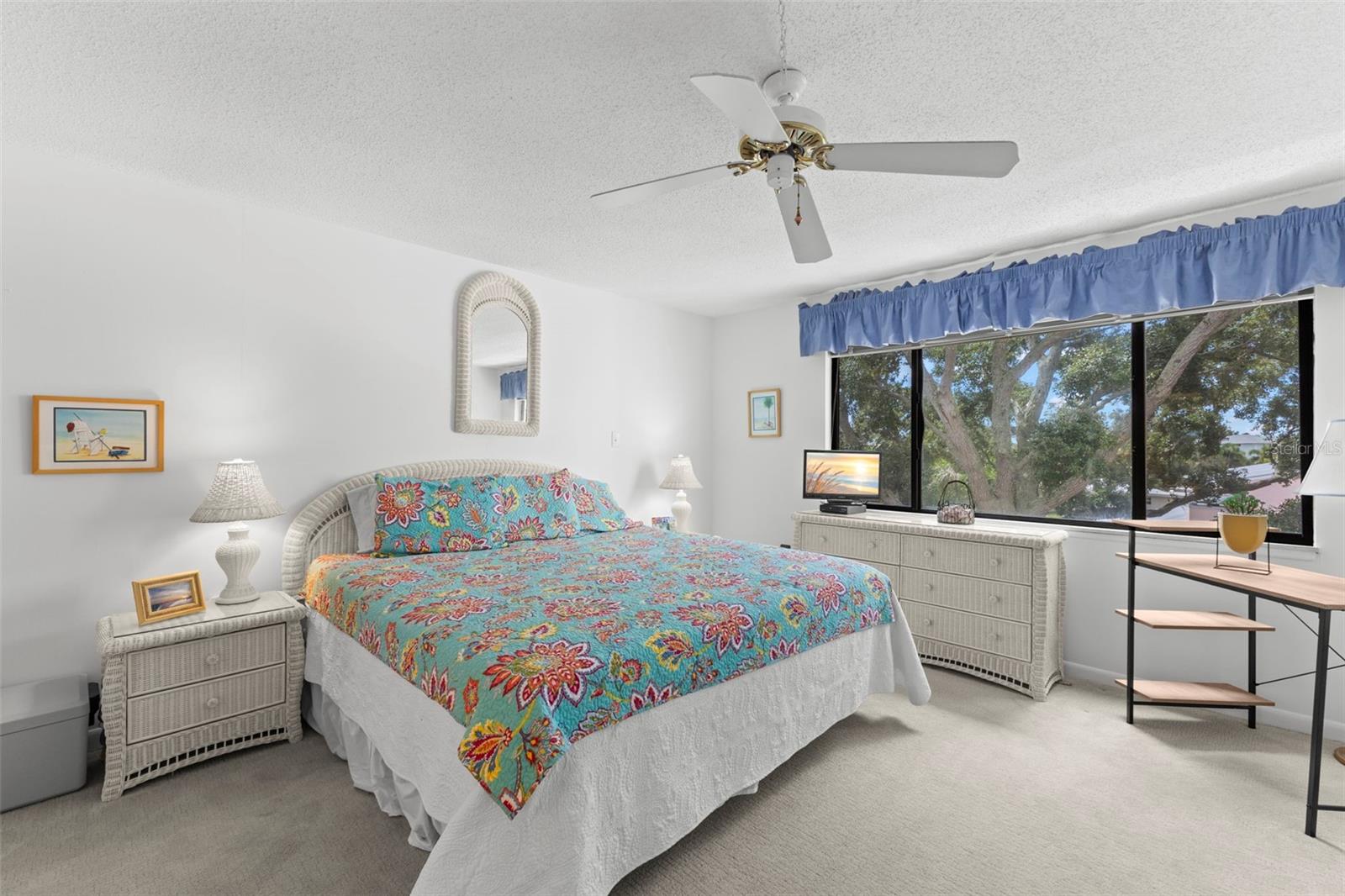 433 S PAULA DR #28 — photo 16