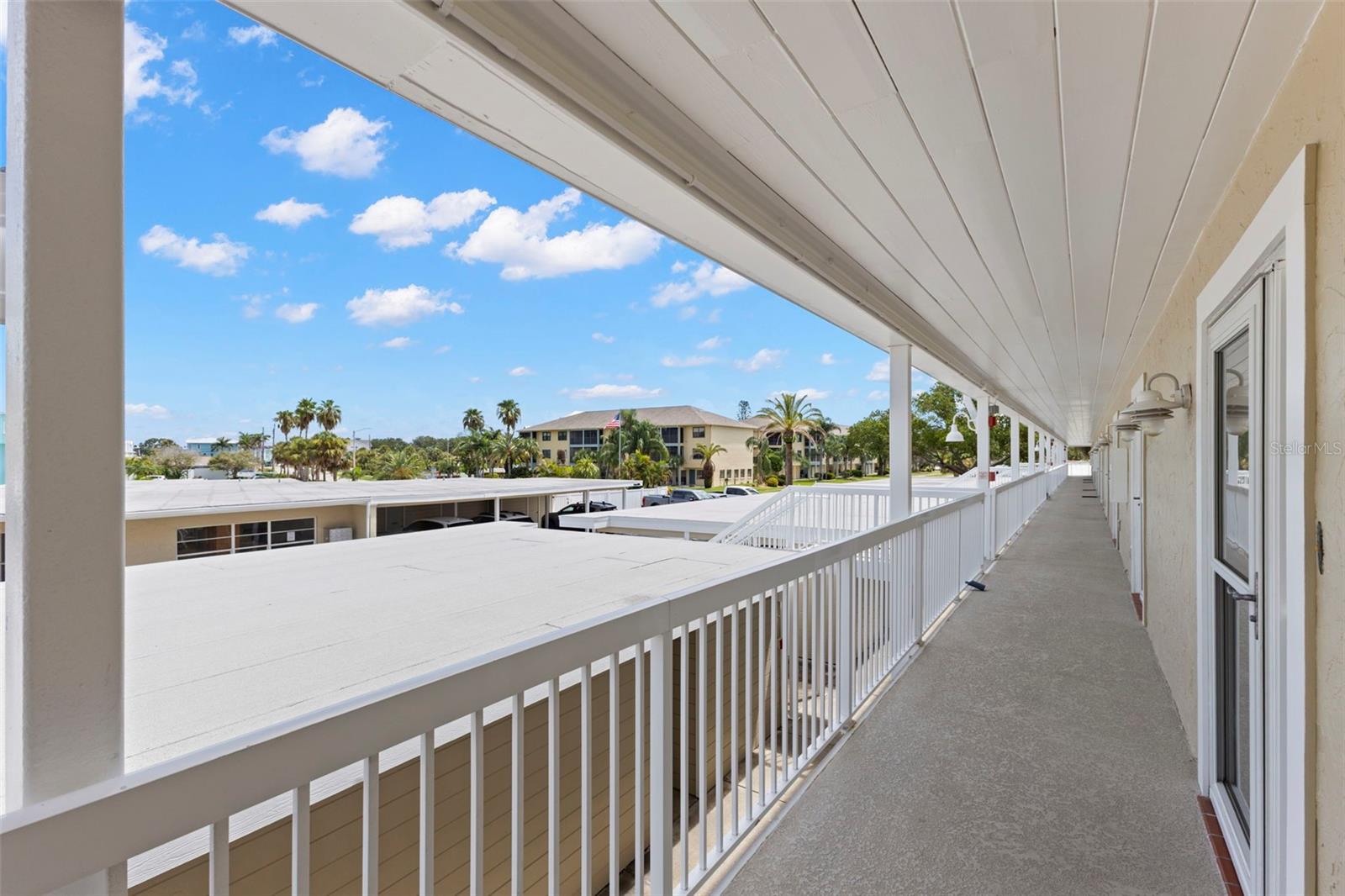 433 S PAULA DR #28 — photo 3
