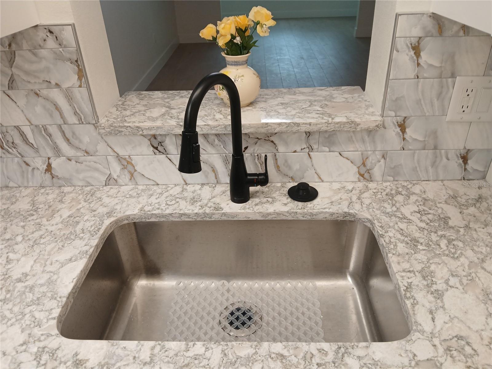 1245 S MARTIN LUTHER KING JR AVE #104 — photo 15