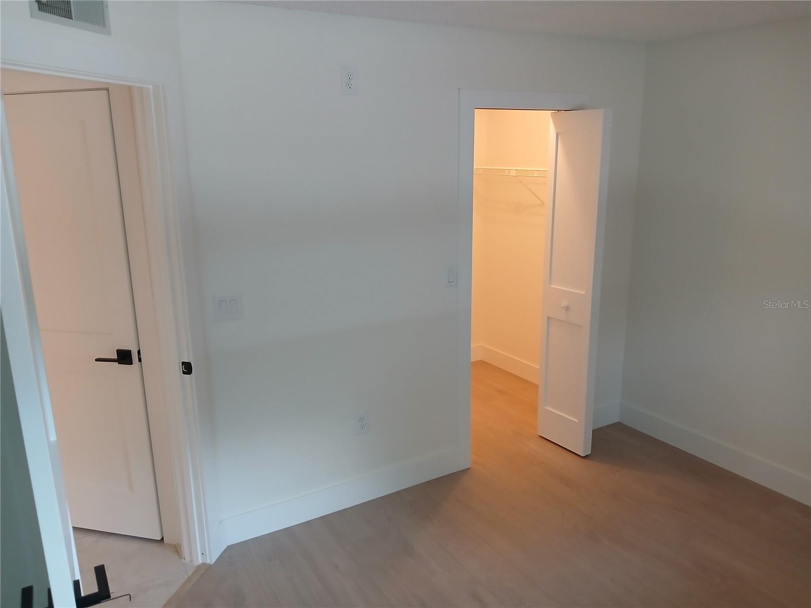 1245 S MARTIN LUTHER KING JR AVE #104 — photo 28