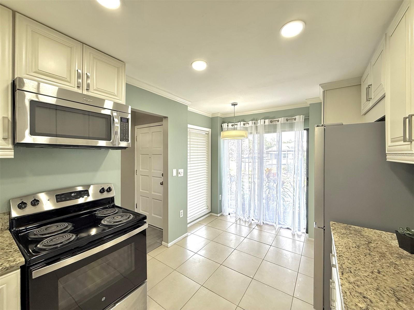 942 N BENEVA RD #V28 — photo 5