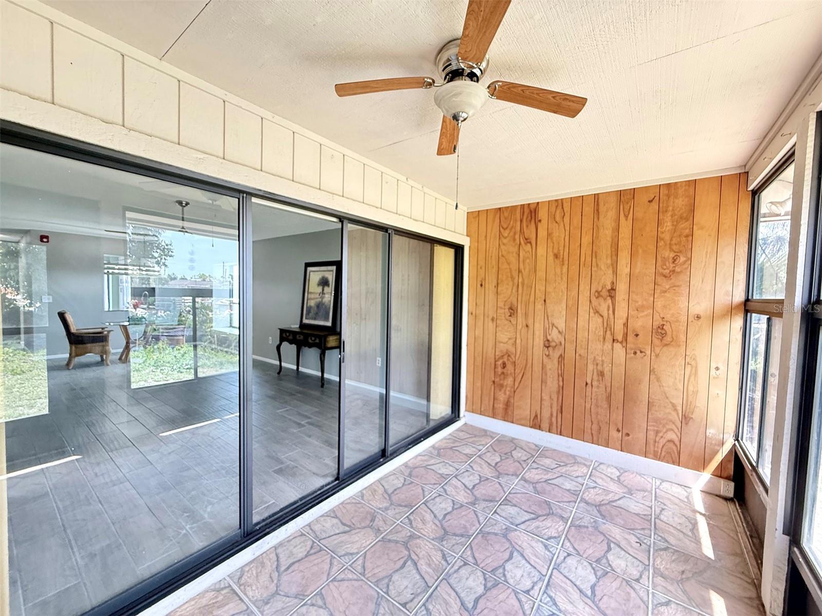 942 N BENEVA RD #V28 — photo 26