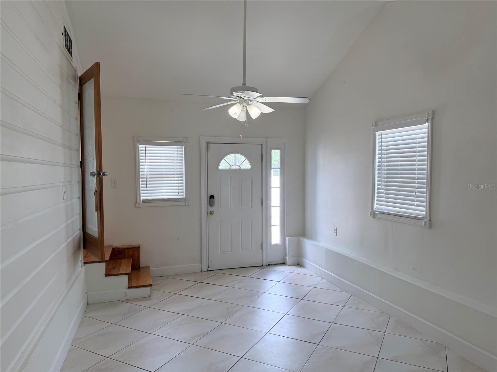 702 W PENINSULAR ST — photo 23