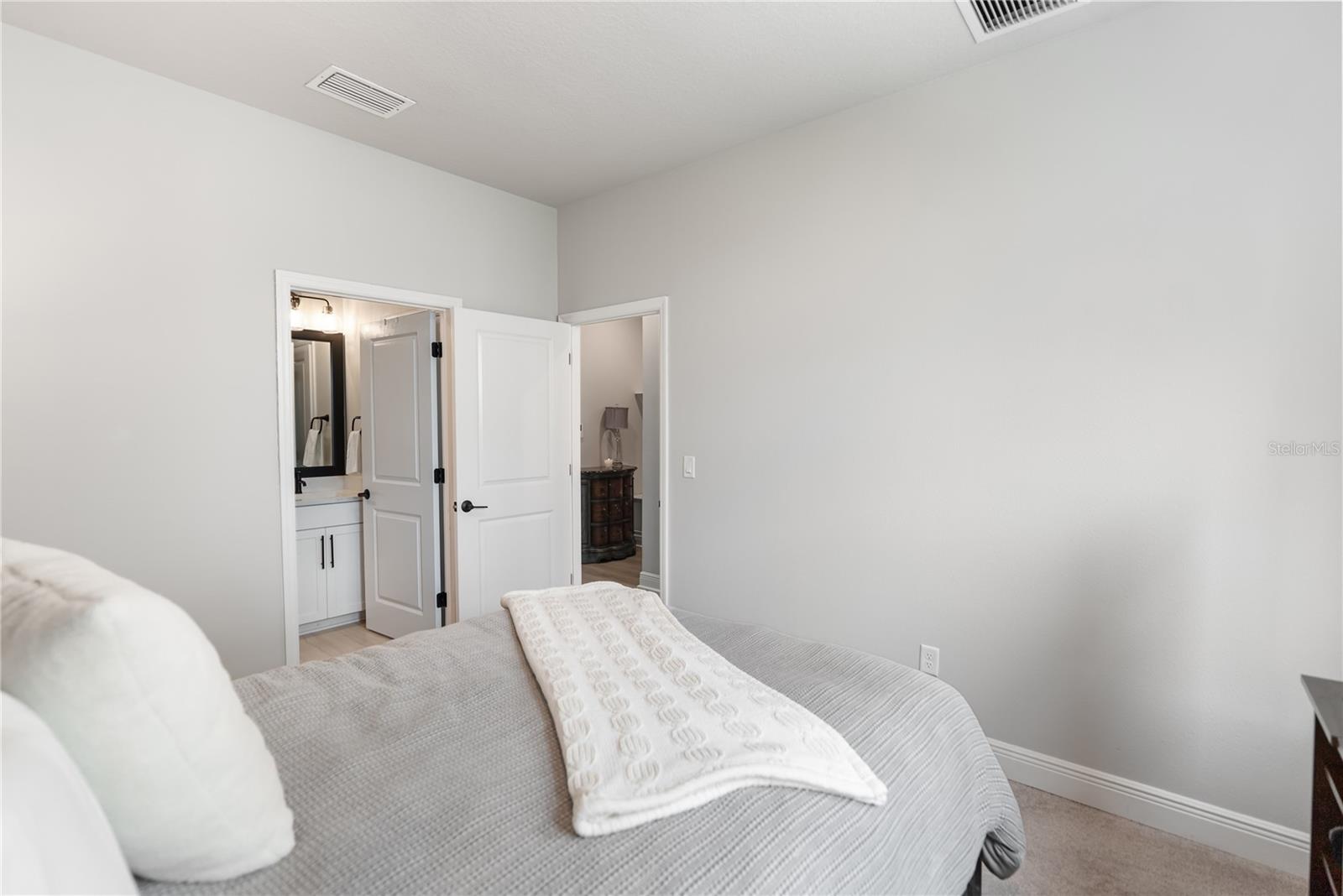 2501 BOONE CT — photo 24