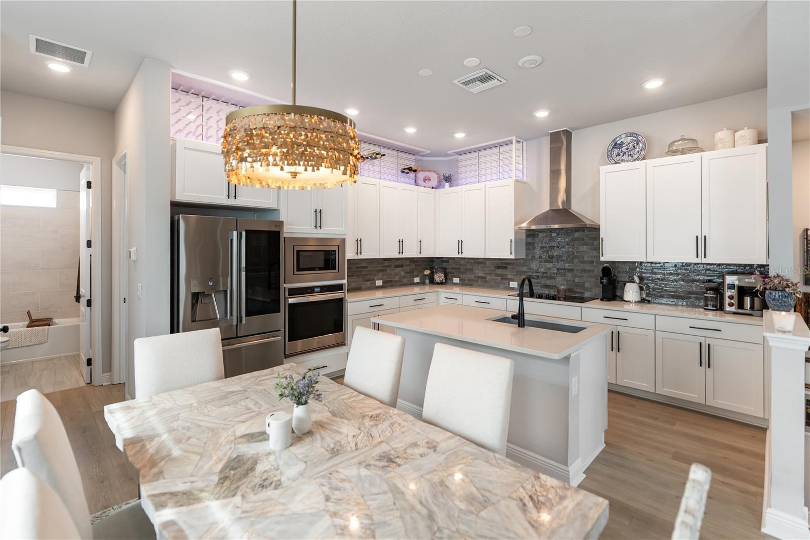 2501 BOONE CT — photo 4