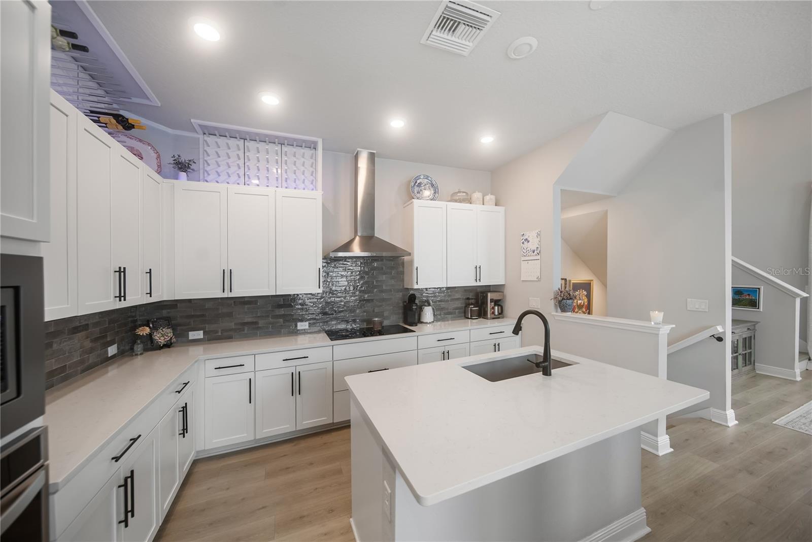 2501 BOONE CT — photo 2