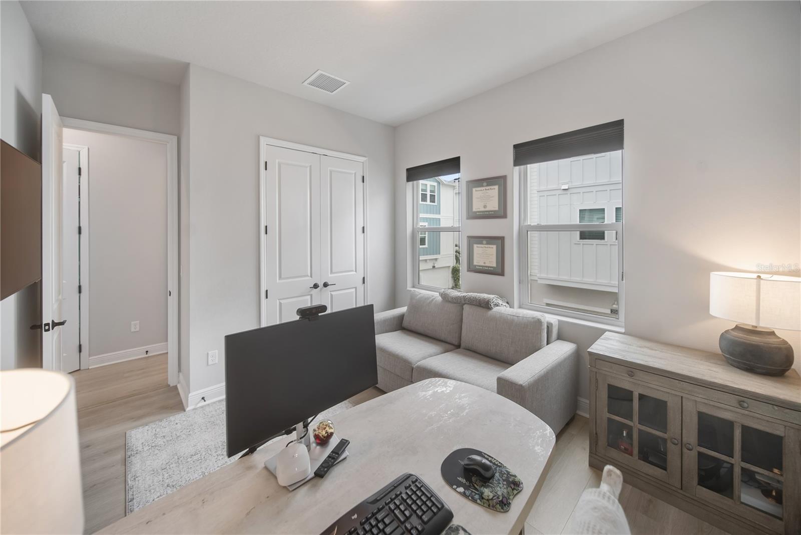 2501 BOONE CT — photo 6
