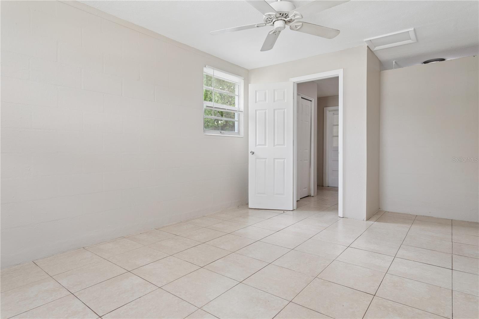 3337 CLYDESDALE DR — photo 15