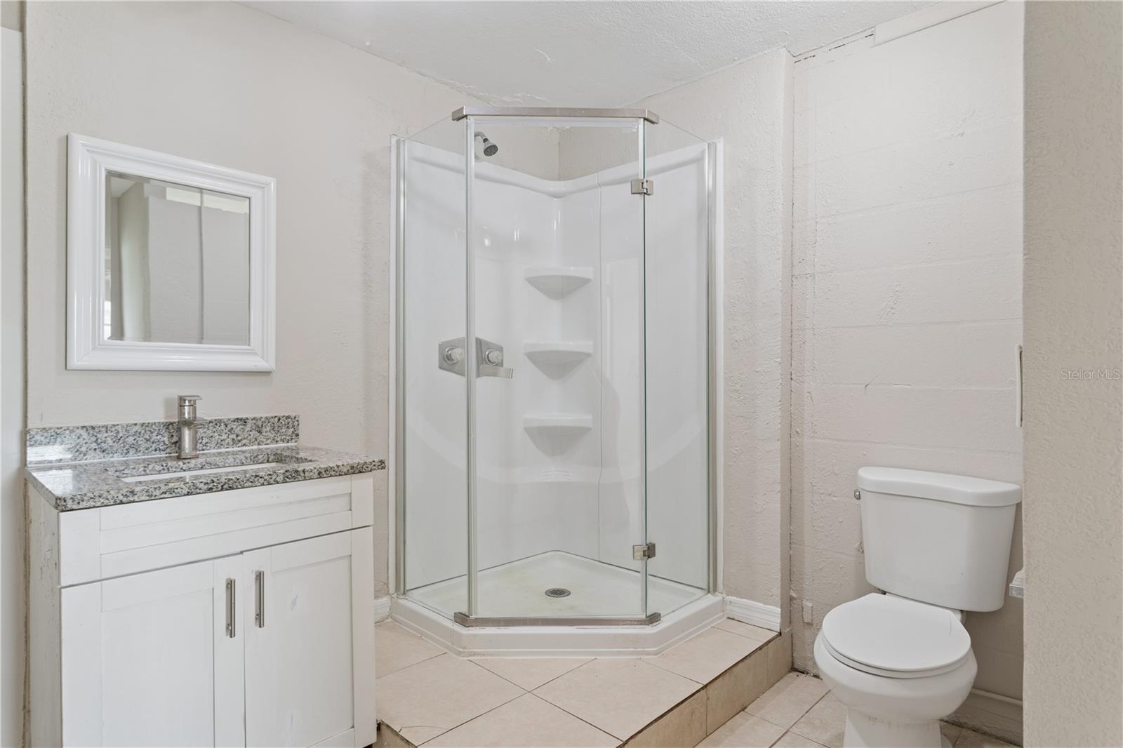 3337 CLYDESDALE DR — photo 17