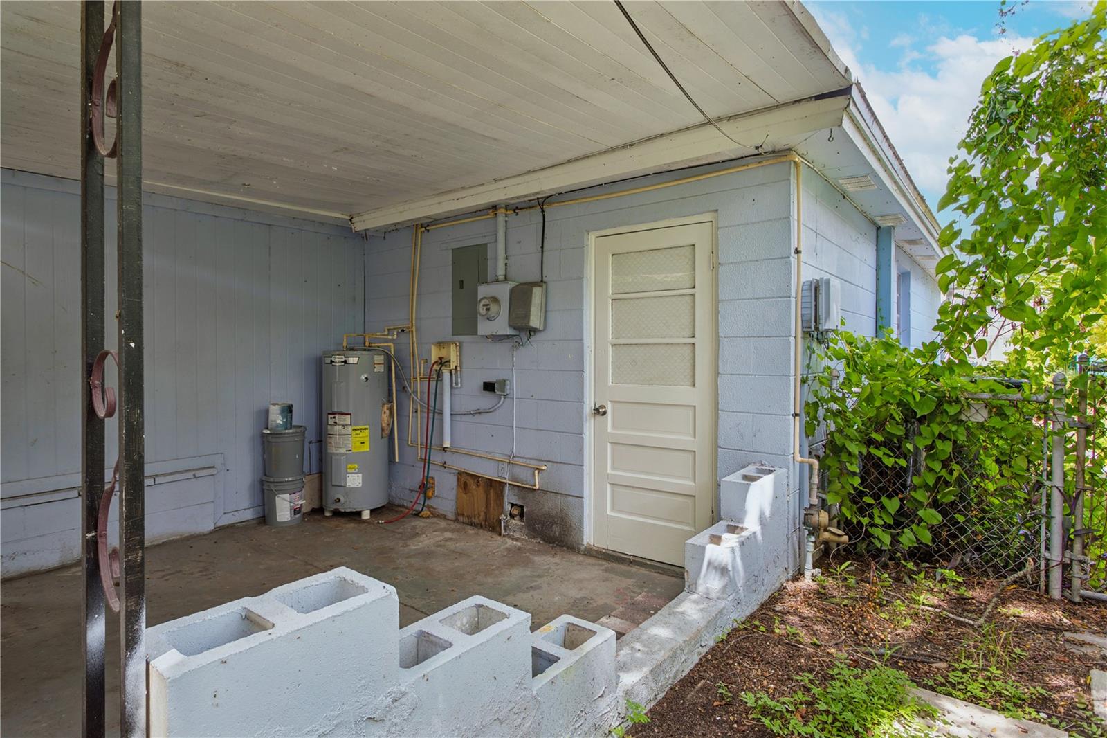 3337 CLYDESDALE DR — photo 20