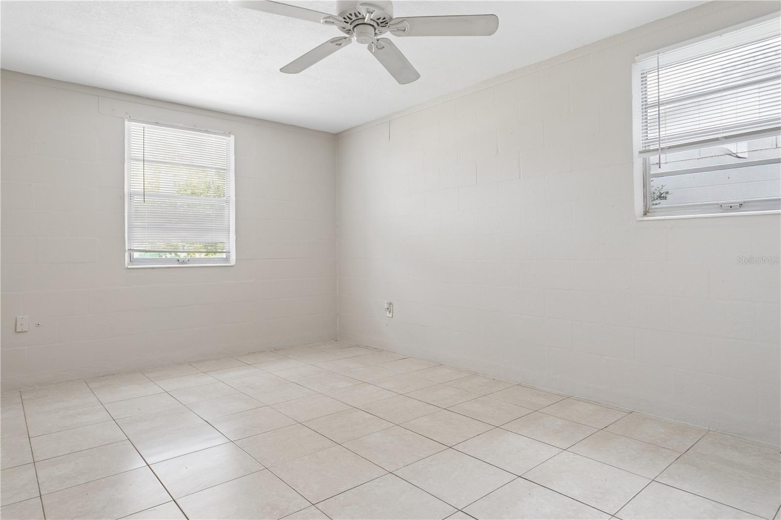 3337 CLYDESDALE DR — photo 14