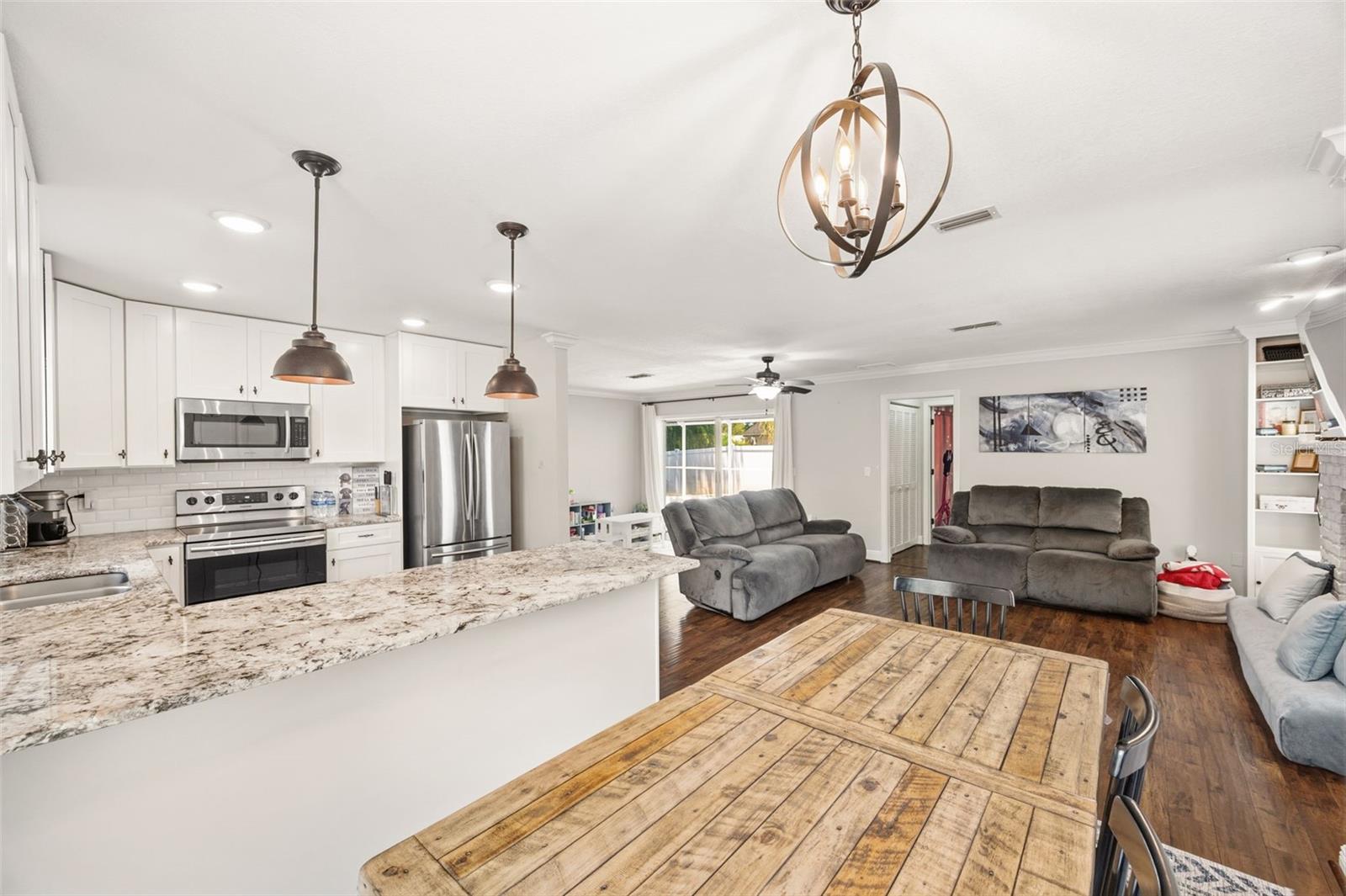 4712 SIMCOE ST — photo 16