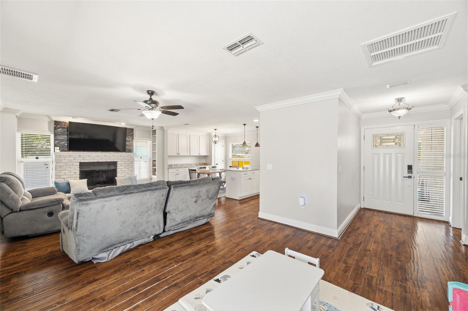 4712 SIMCOE ST — photo 9